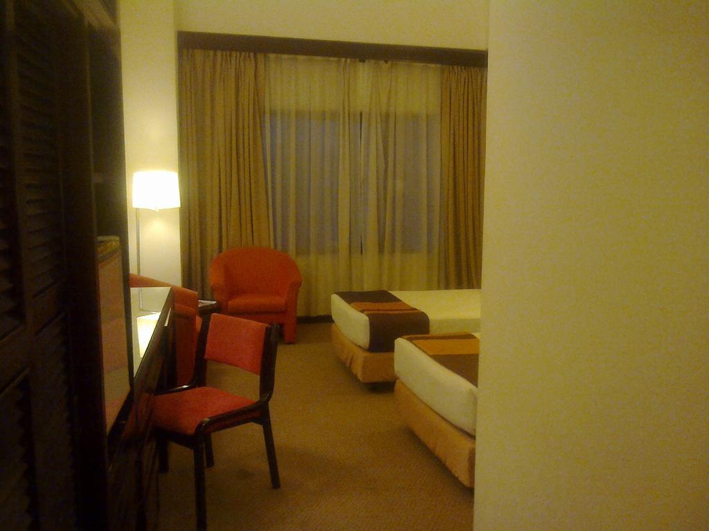 Rhr Hotel At Uniten Kajang Oda fotoğraf