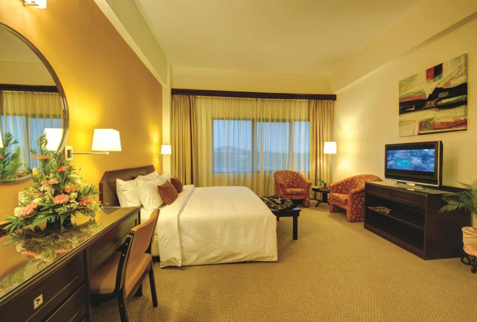 Rhr Hotel At Uniten Kajang Dış mekan fotoğraf