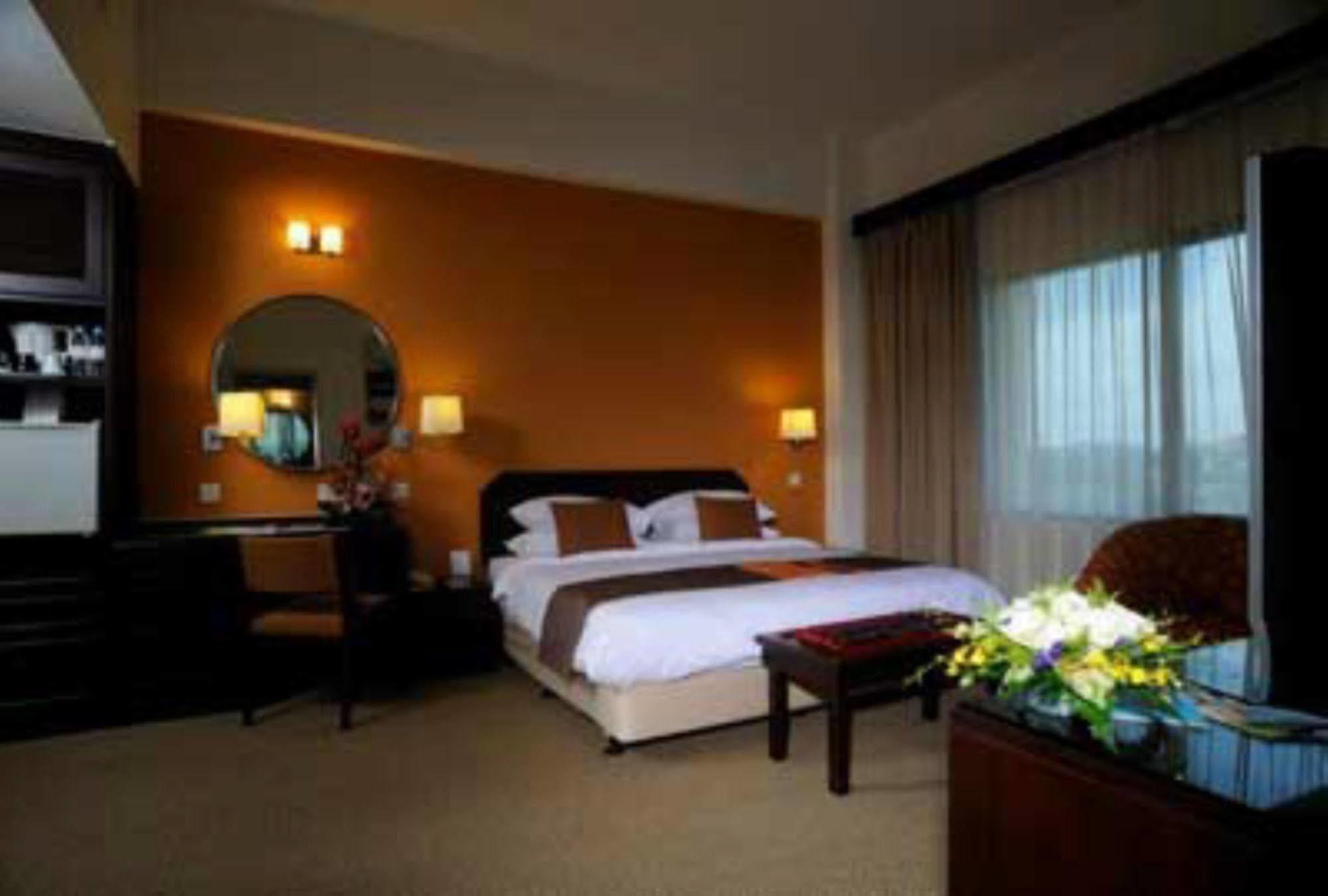 Rhr Hotel At Uniten Kajang Dış mekan fotoğraf
